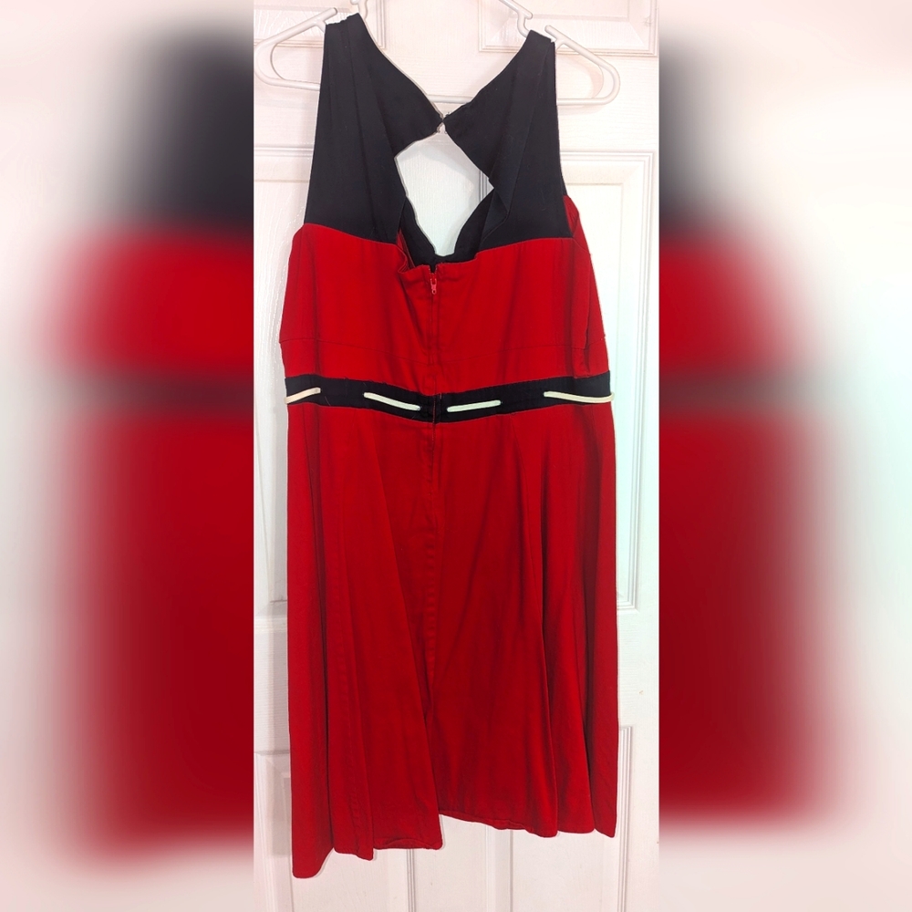 Retro Chic plus size dress